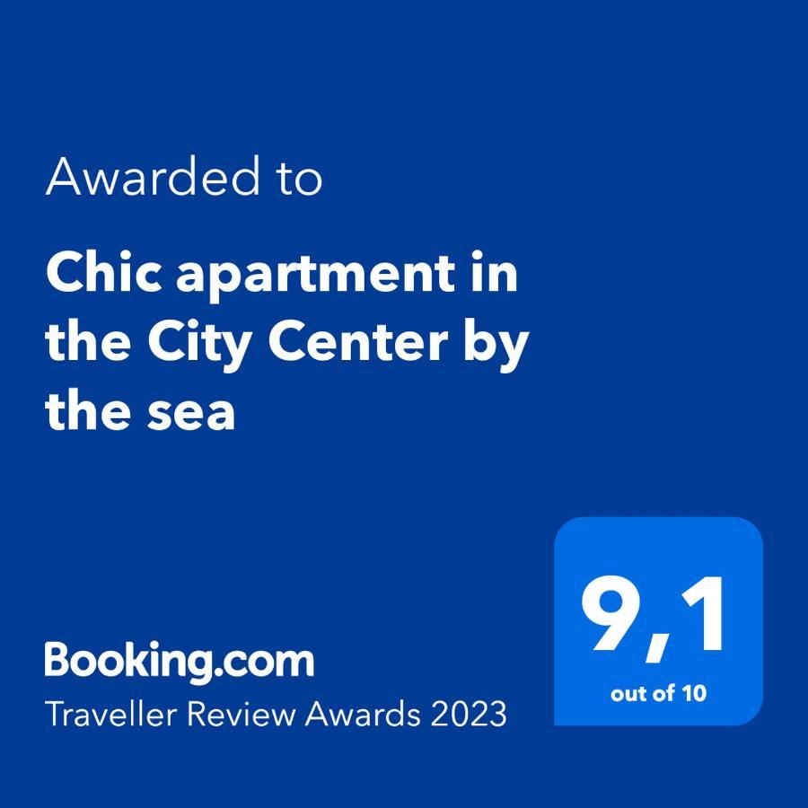 Chic Apartment In The City Center By The Sea Tivat Bagian luar foto